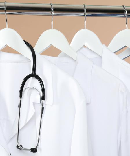 Unmanned Uniform / Lab Coat / Nurse Gown Dispensing System